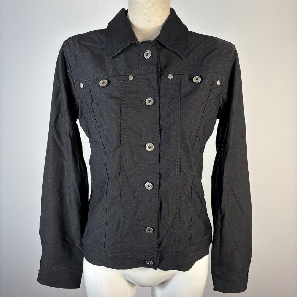 Simon Chang Charcoal Buttoned Light Winchester 4